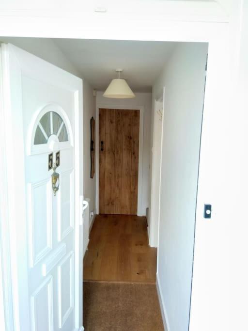 Welcoming Cottage In Chichester Near City Centre Εξωτερικό φωτογραφία